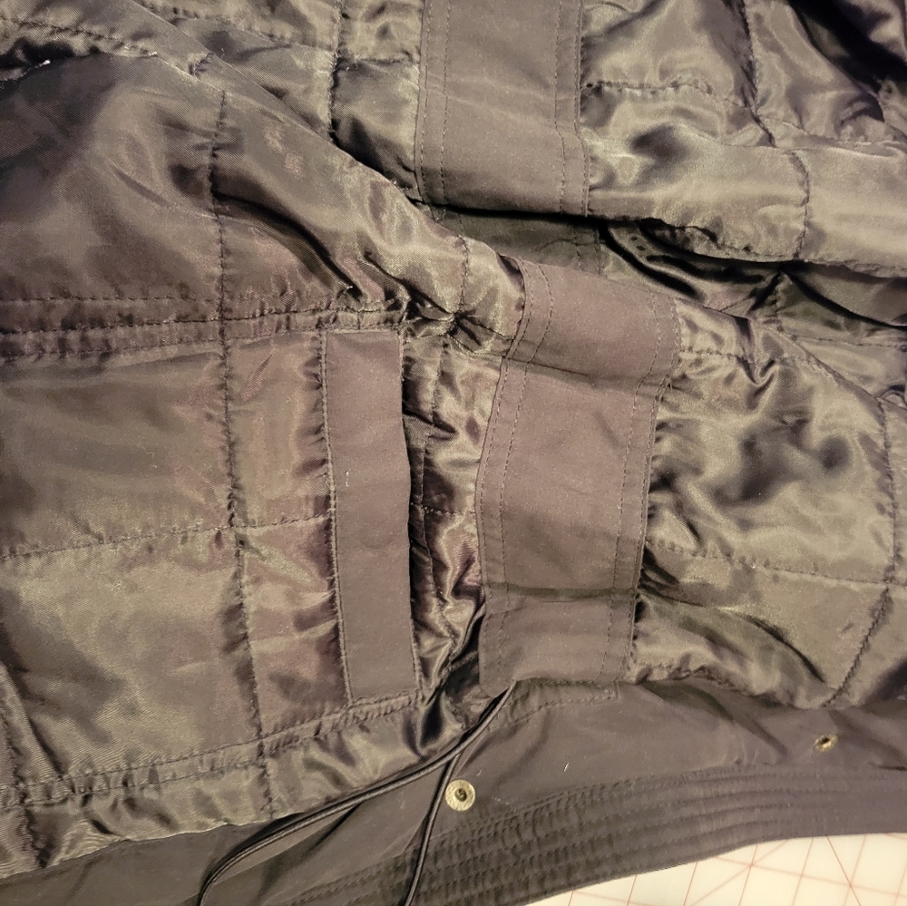 DKNY Black Women's Parks XL - Picture 6 of 6